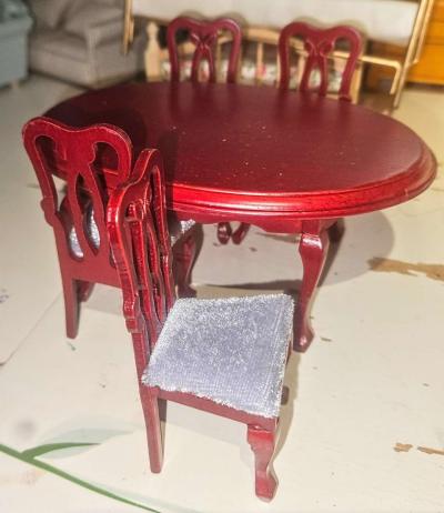 1 12 Dollhouse Dining Table  Chairs - Thumbnail 4