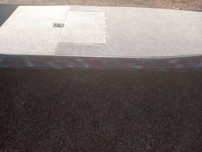 John boat - Thumbnail 2