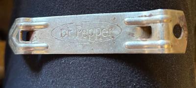 vintage Dr Pepper can and bottle opener - Thumbnail 4