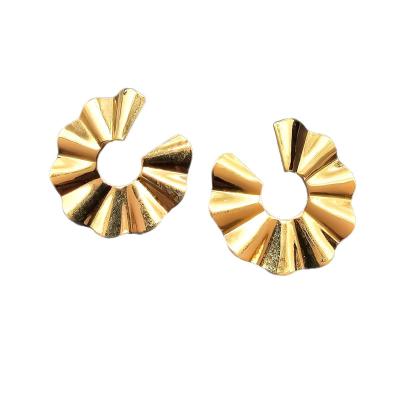 Avon Golden Crescent Stud Earrings - Thumbnail 2