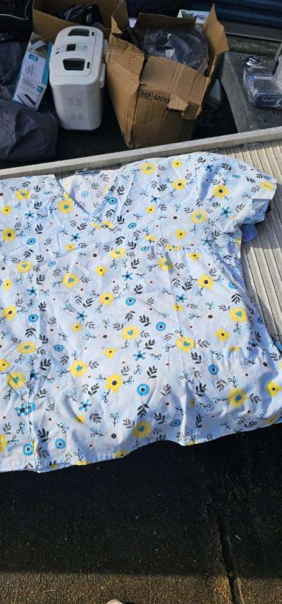 Nurse Scrub Tops - Thumbnail 6