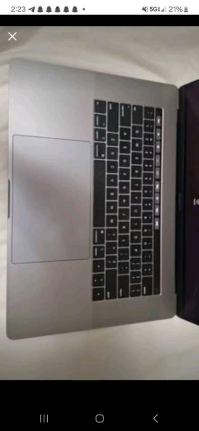 MacBook pro 2019 corei9 32 gb ram 1tb SDD - Thumbnail 2
