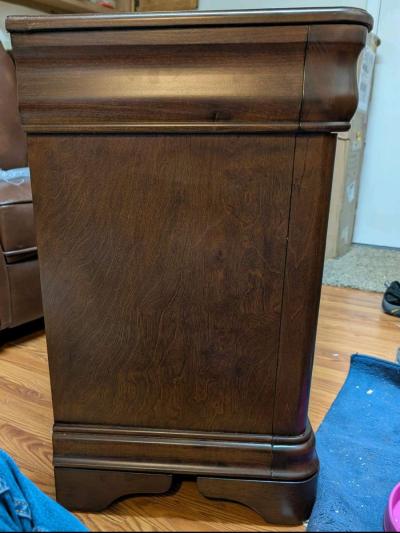 Pocket House Brand 3 Drawer Nightstand - Thumbnail 2