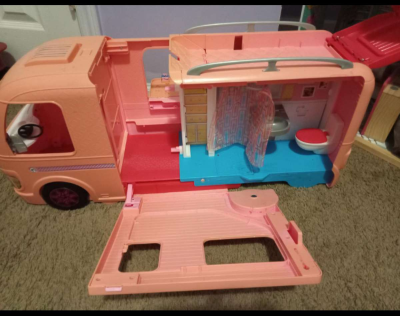 Barbie house and More - Thumbnail 4