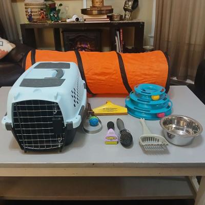 Aspenpet Pet Taxi Kennel with accessories - Thumbnail 6