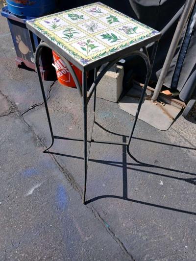 patio plant stand - Thumbnail 3