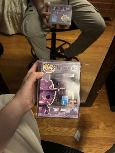 Exclusive joker funko pop - Thumbnail 4