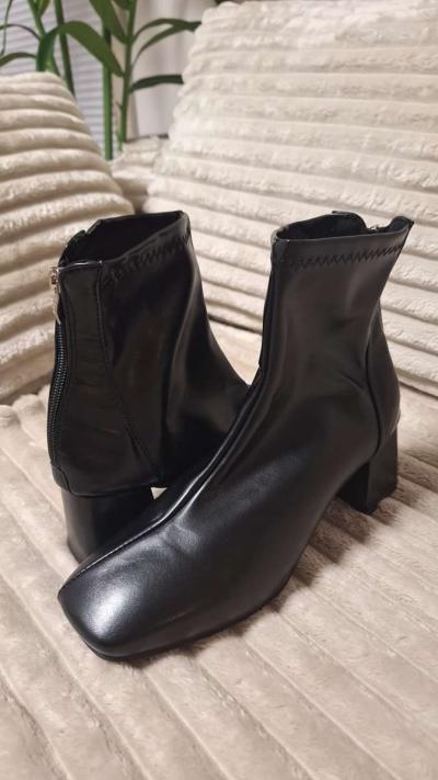 Black ankle boots - Thumbnail 2