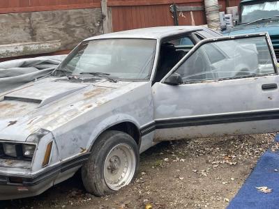 FORD MUSTUNG 82 FOXBODY - Thumbnail 2