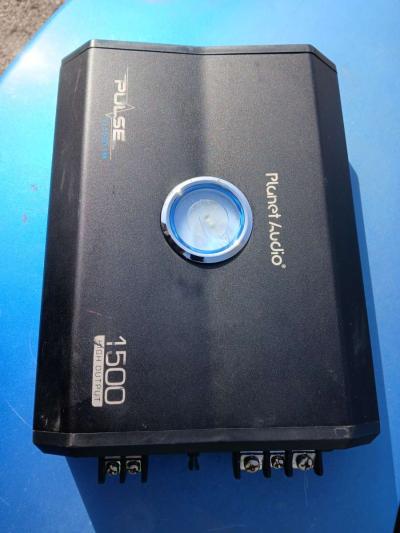 Planet Audio Amp - Thumbnail 2