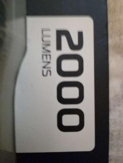 Nebo Davinci 2000 rechargeable flashlight - Thumbnail 2