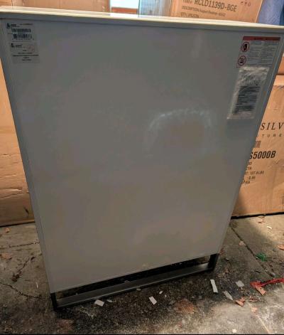 7 Drawer Michael Amini Chest - Thumbnail 4