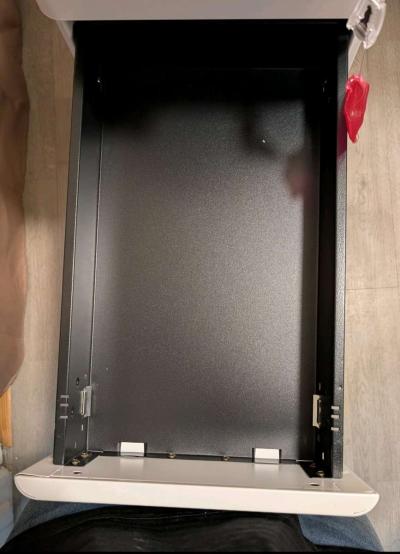 Three drawer lockable vertical filing cabinet - Thumbnail 3