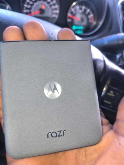 MOTOROLA RARZ 2024 - Thumbnail 3