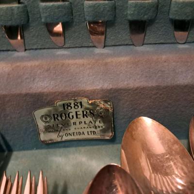 1881 Rogers Oneida Silverware - Thumbnail 2