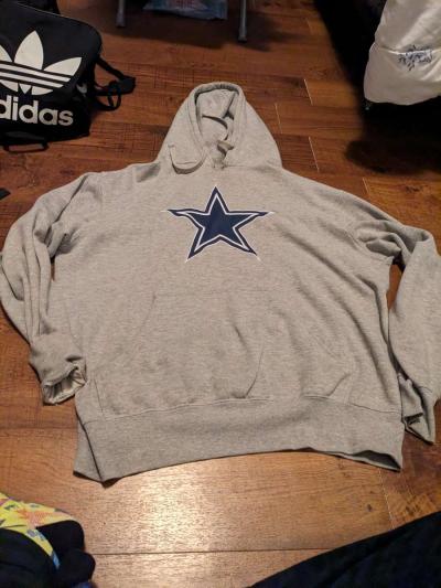 Dallas Cowboys clothing bundle - Thumbnail 5