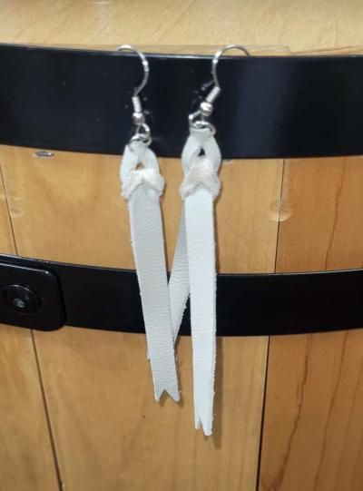 Leather ribbon earrings - Thumbnail 3