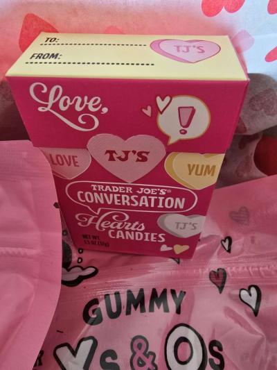 Trader Joes Valentines Day Snack Pack - Thumbnail 4