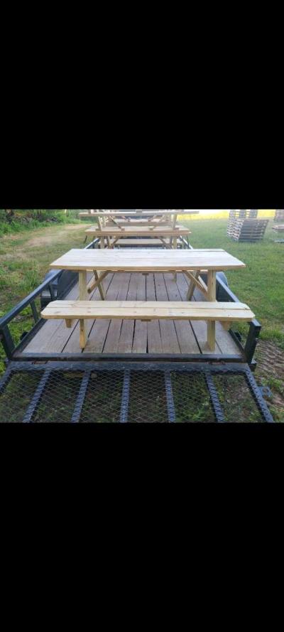 Picnic Tables For Rent - Thumbnail 4