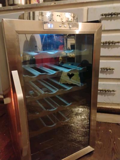 Bottle Wine Cooler hold 24 bottles - Thumbnail 2
