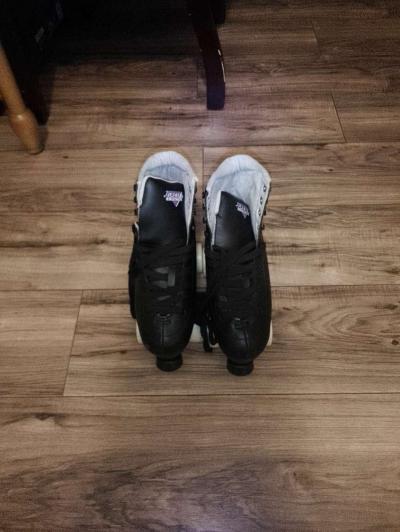 Roller skates - Thumbnail 3