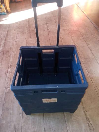 caja de plastico para cargar cosas - Thumbnail 2