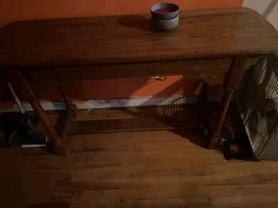 wooden table - Thumbnail 2