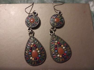 womans earings and neclaus - Thumbnail 5