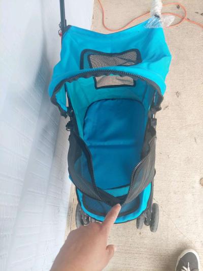 Pet Gear stroller up yo 25lb - Thumbnail 2