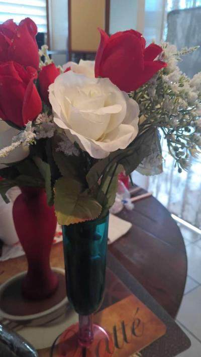 vases with flowers 4 pieces x 45 nest price - Thumbnail 4