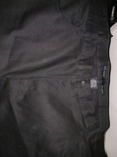 2meccas 1rockaware and  1akademiks - Thumbnail 3