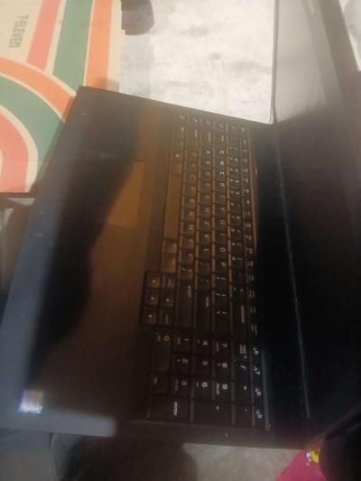 laptop - Thumbnail 2