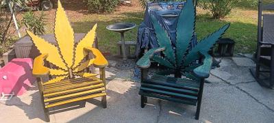 Adirondack chairs - Thumbnail 3