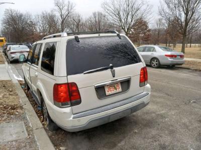 2003 Lincoln Aviator - Thumbnail 4