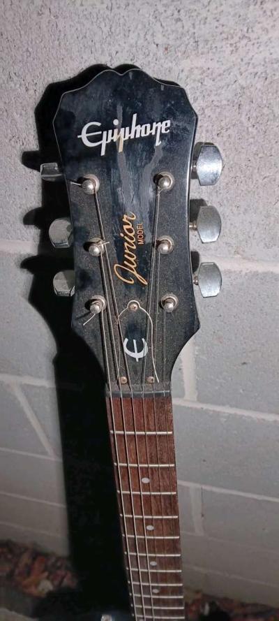 Guitar - Thumbnail 4