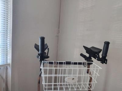 caminador de adulto - Thumbnail 5