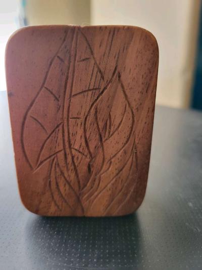 hand carved Hawaii souviner - Thumbnail 4