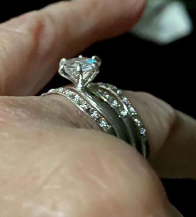 Cz set INC great deal - Thumbnail 3