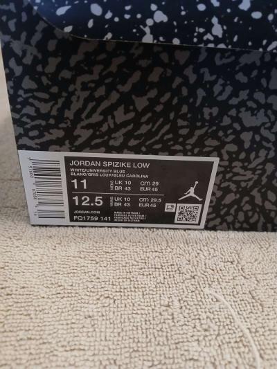 brand New Spizike Mens low size 11 Jordans - Thumbnail 3