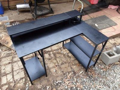 Computer Desk - Thumbnail 2