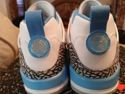 brand New Spizike Mens low size 11 Jordans - Thumbnail 2