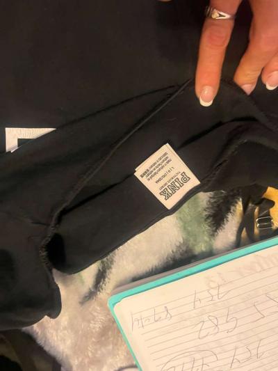 Pink bodysuits large and medium - Thumbnail 2