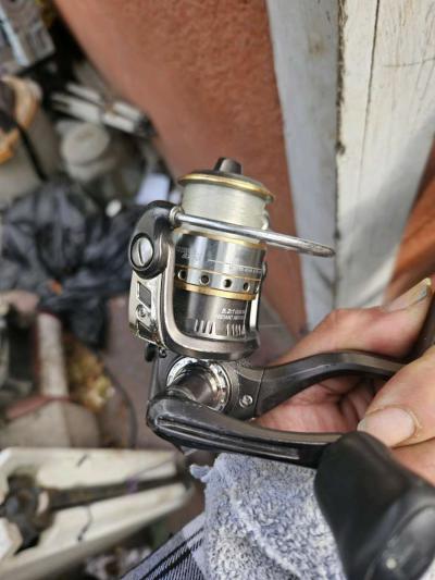 Abu Garcia Cardinal SX10 Fishing Reel - Thumbnail 4