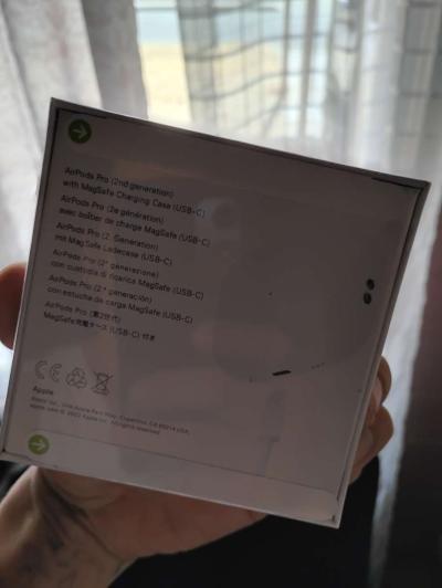 Apple Air Pods Pro 2 - Thumbnail 3