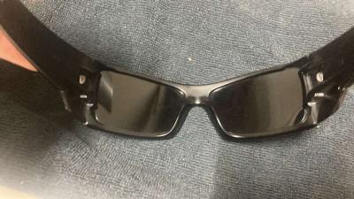 Oakley sunglasses - Thumbnail 2
