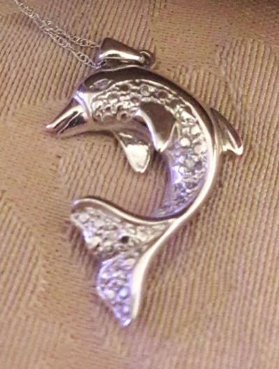 10K White Gold Diamond Dolphin Necklace - Thumbnail 3