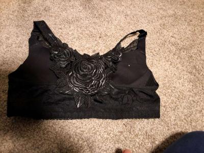 sports bras - Thumbnail 3