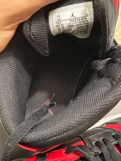 Jordan 1s banned - Thumbnail 6