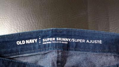 old navy jeans - Thumbnail 2