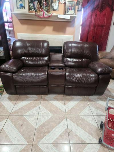 Brown leather electric recliner loveseat - Thumbnail 2